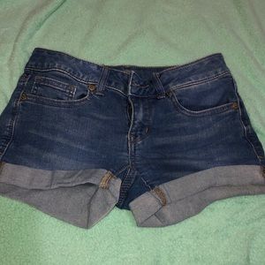 Low rise booty shorts